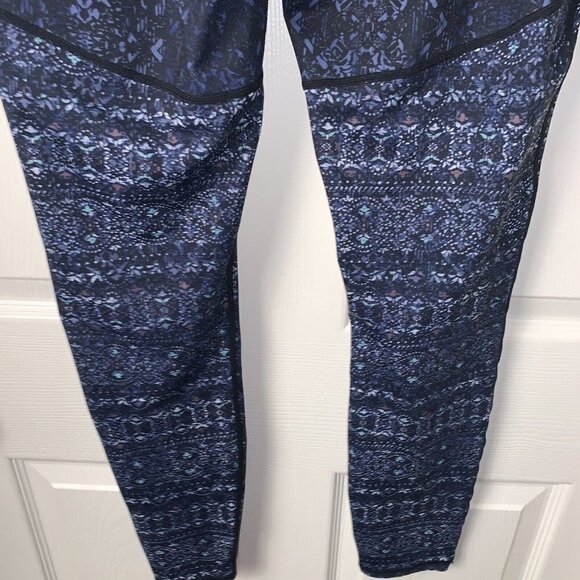 Gaiam Women's Midnight Blue Mixed Print Full Length Active Leggings size Medium - Picture 6 of 9